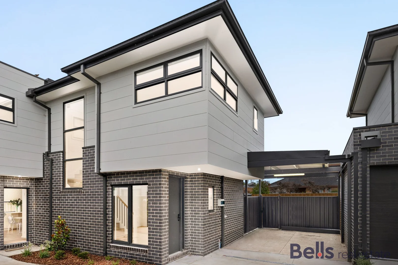 Additional image 3 of 1 & 4/33 Essex Street, Sunshine North VIC 3020