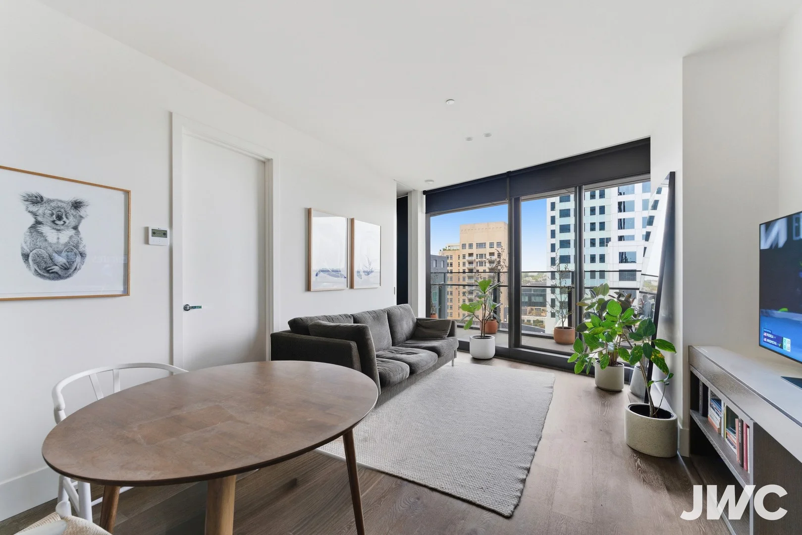 Additional image 2 of 1007/1 Almeida Crescent, South Yarra VIC 3141