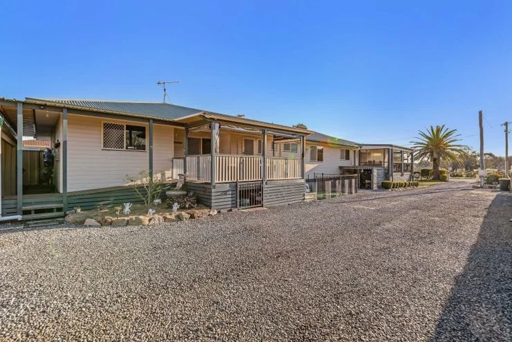 Additional image 3 of 5 Talc Street, Stanthorpe QLD 4380