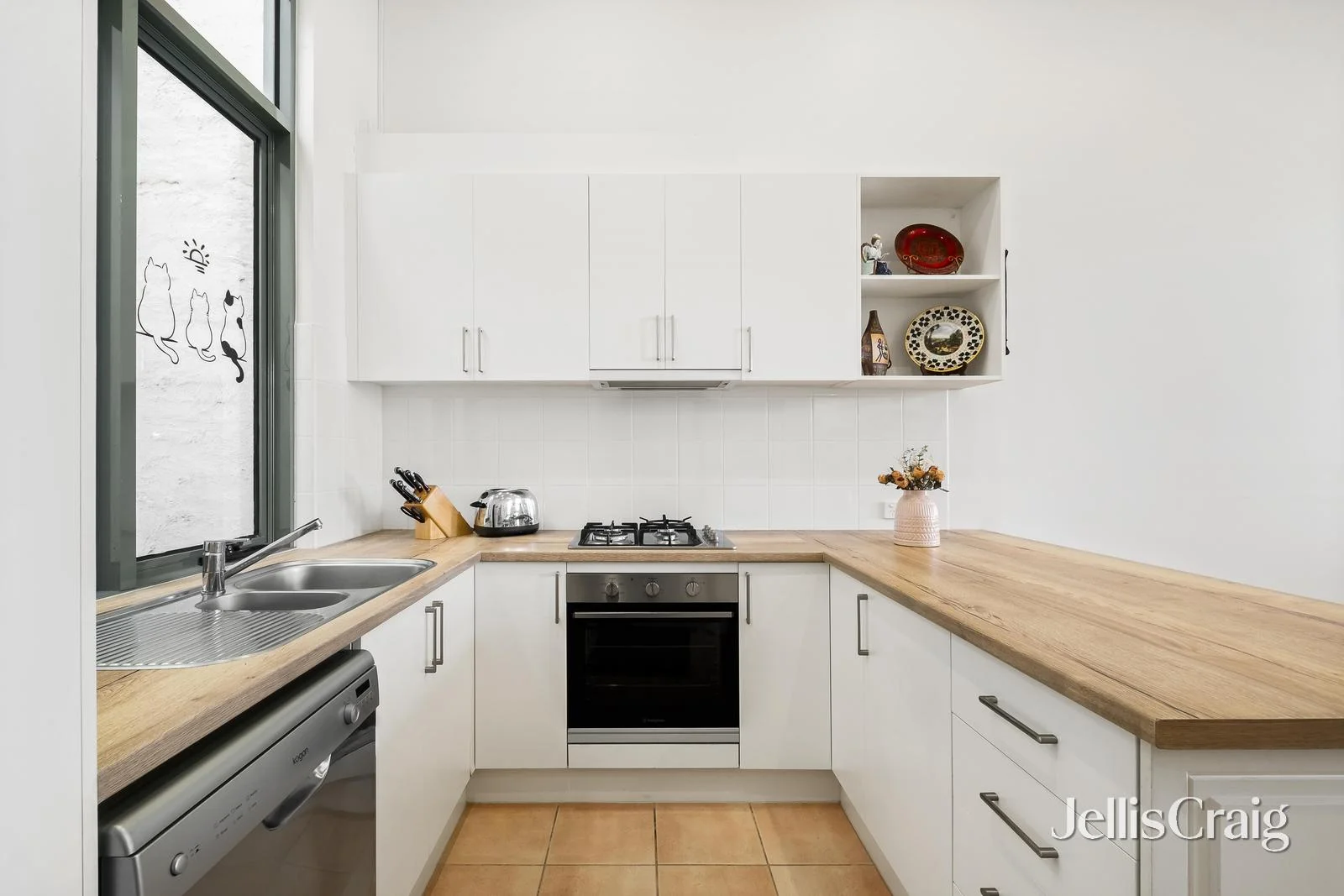 Additional image 4 of 6/56 Beach Road, Hampton VIC 3188