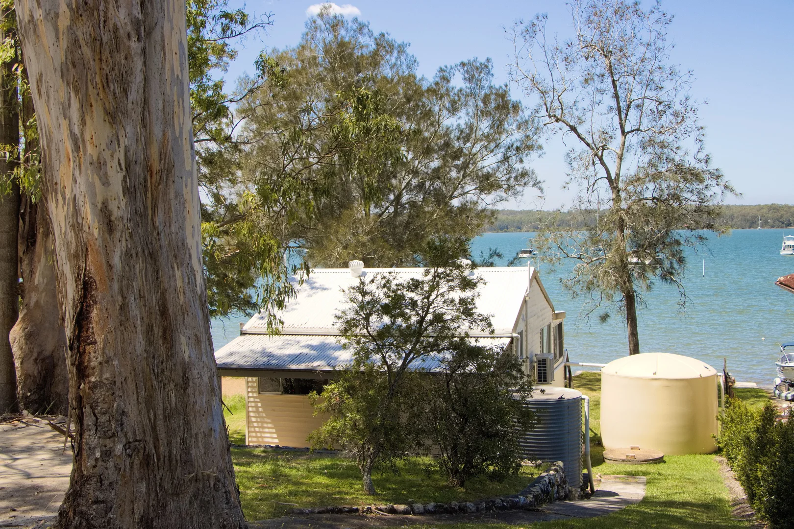 Additional image 12 of 18 Cove Boulevard, North Arm Cove NSW 2324