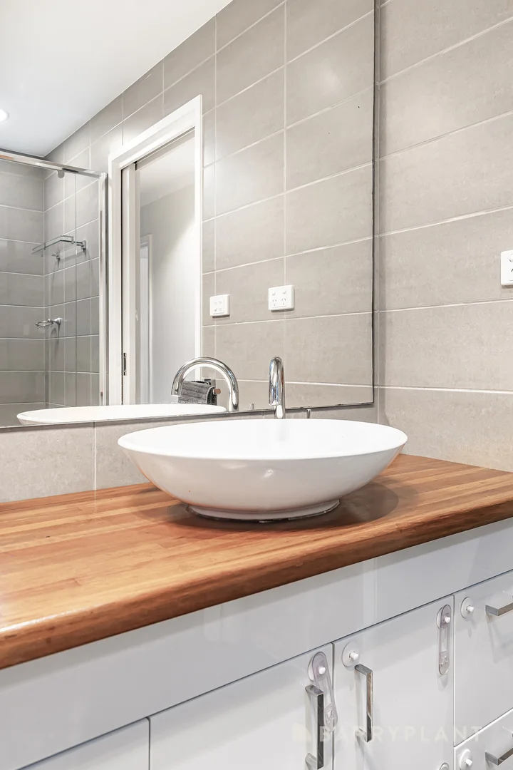 Additional image 9 of 21 Penola Drive, Seville VIC 3139