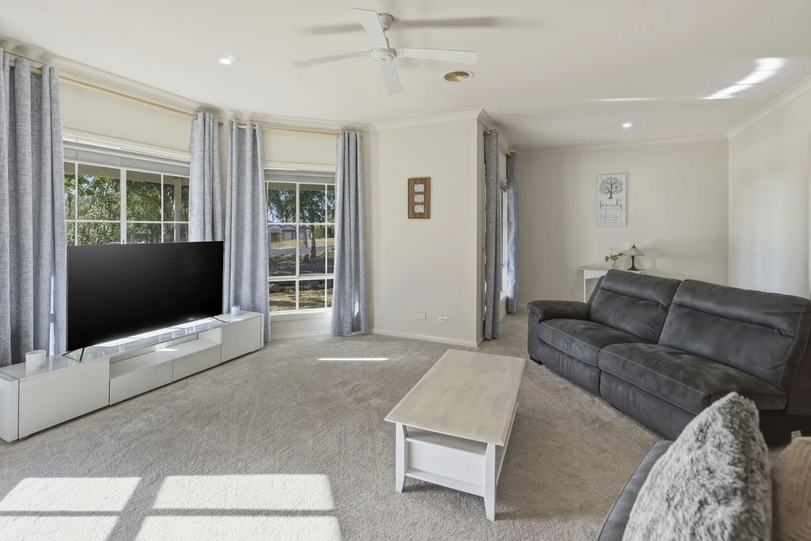 Additional image 6 of 1 Larissa Close, Romsey VIC 3434