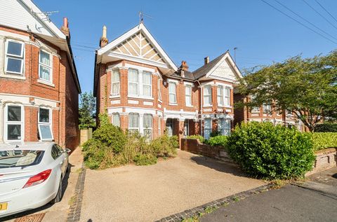 Thornbury Avenue, Shirley, Southampton, Hampshire SO15
