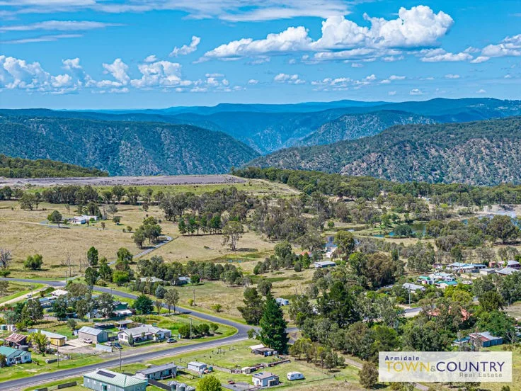 Additional image 5 of 22 Isabella Street, Armidale NSW 2350