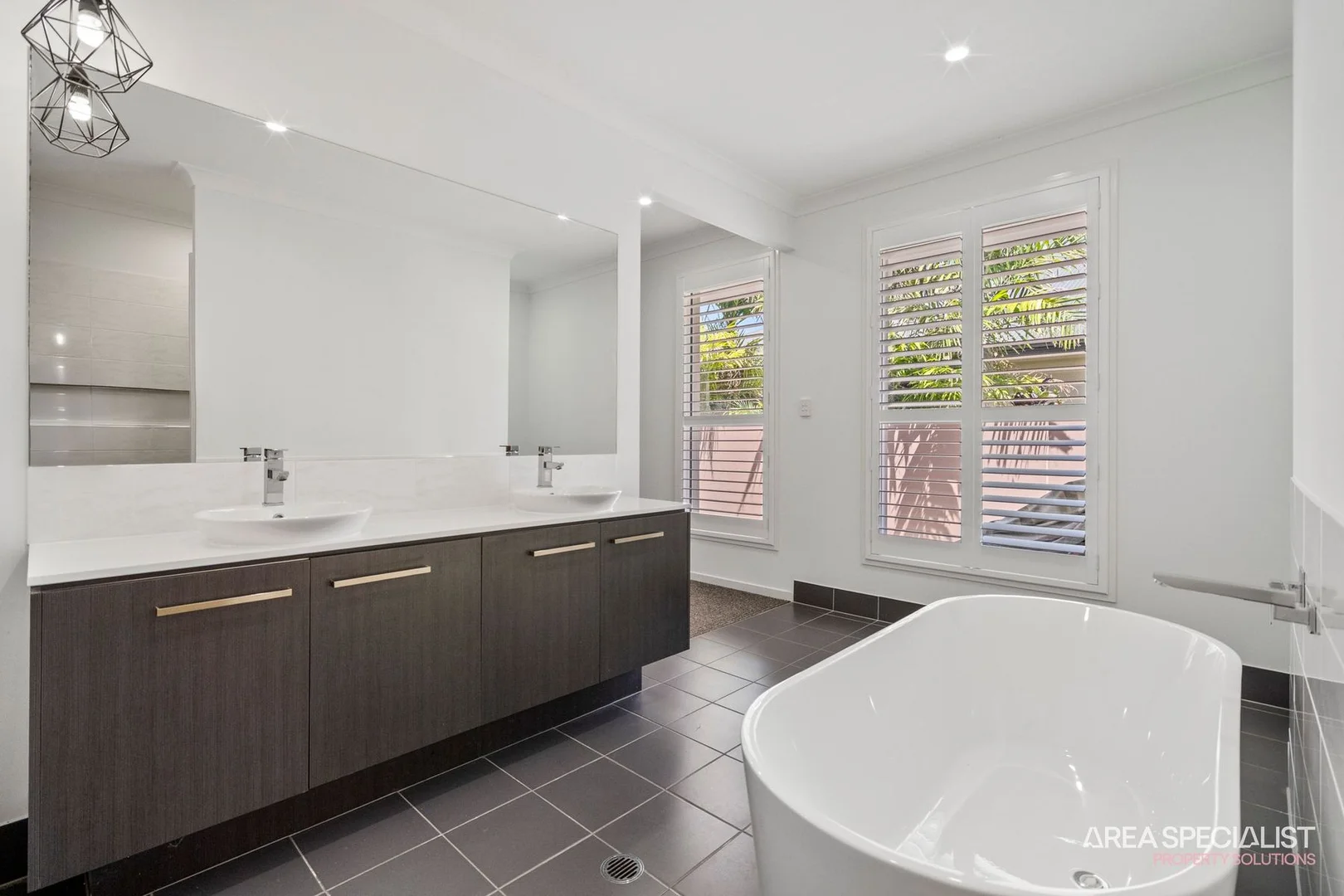 Additional image 13 of 10 Sundown Place, Jacobs Well QLD 4208