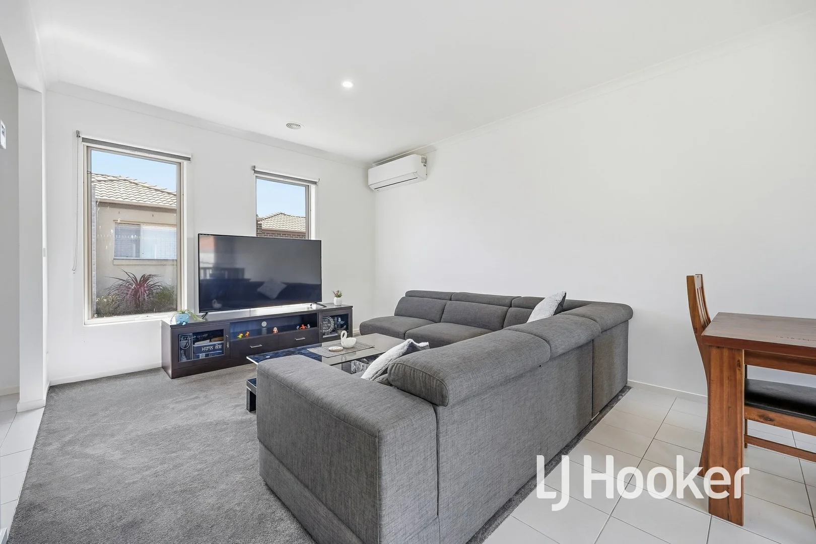 Additional image 3 of 2/1 Walnut Way, Pakenham VIC 3810
