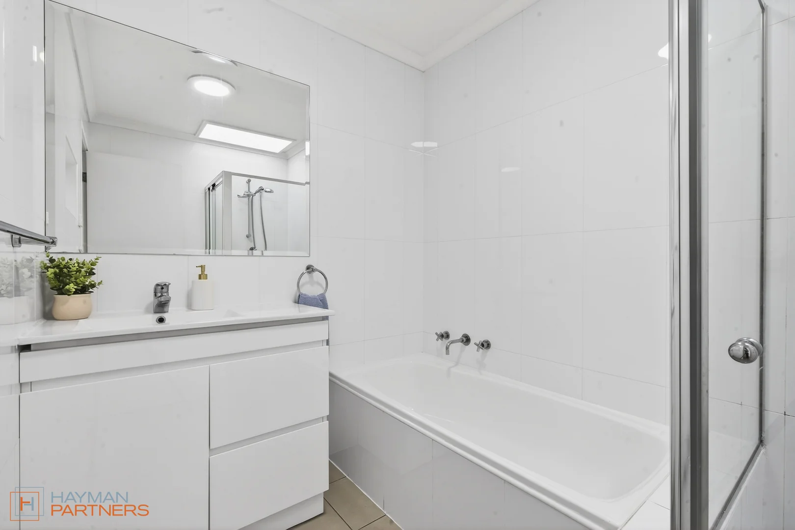 Additional image 12 of 8/2 Hodgson Place, Pearce ACT 2607