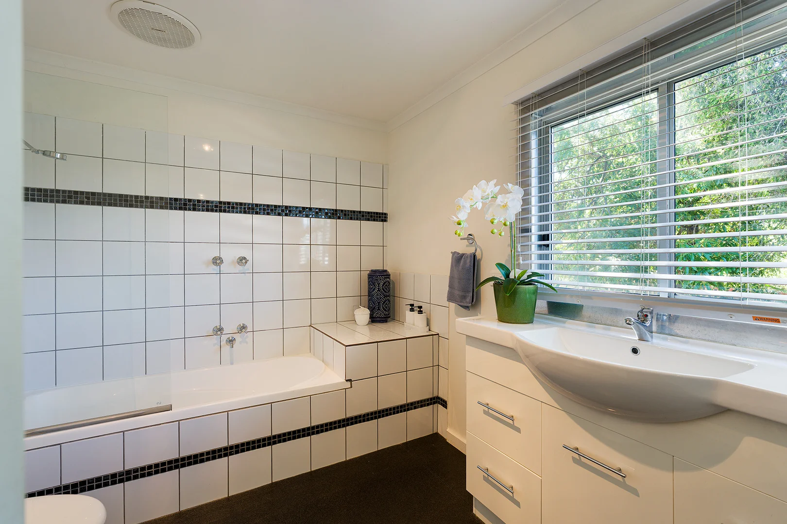 Additional image 14 of 2 Spring Street, Maldon VIC 3463