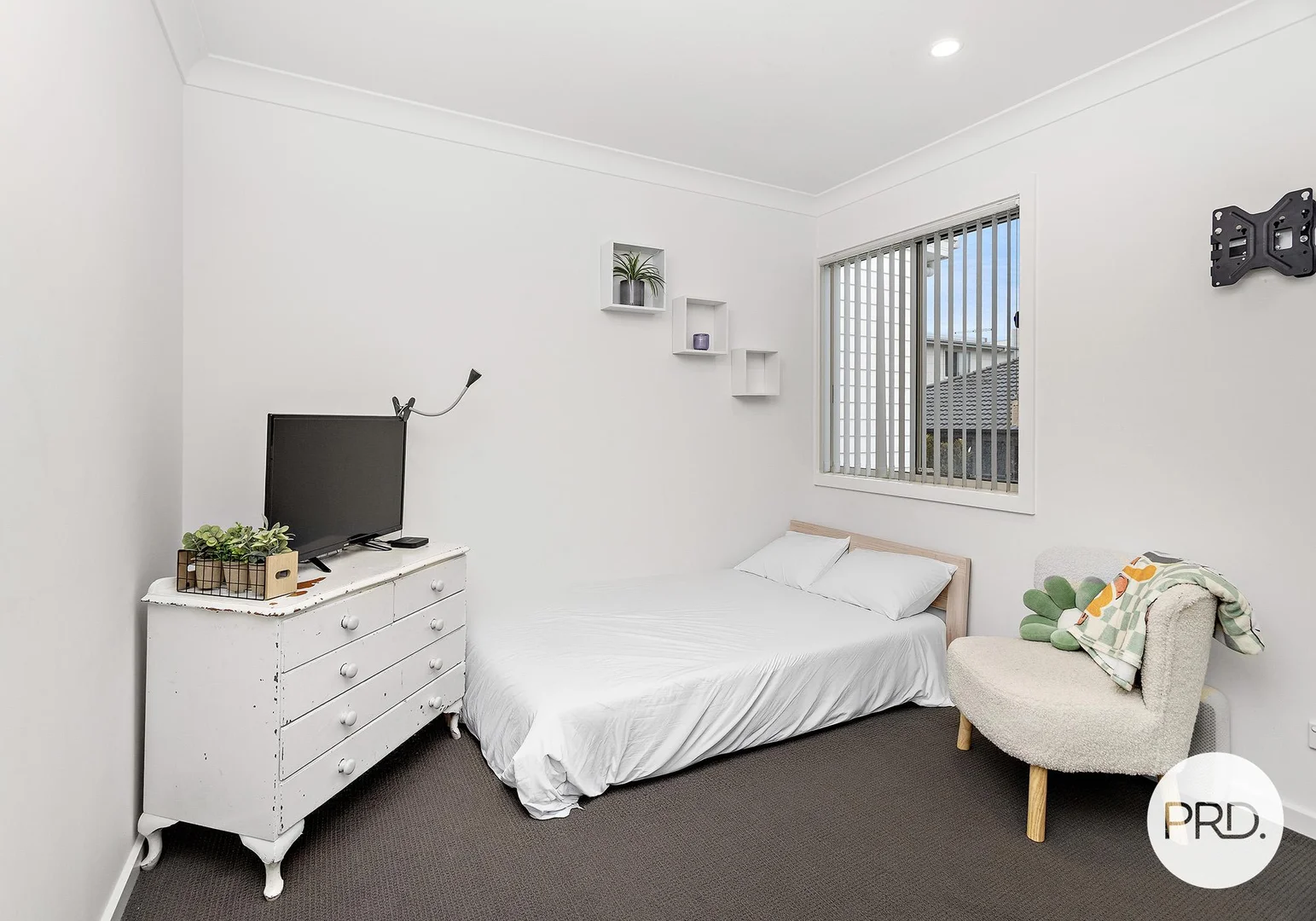 Additional image 8 of 33 Rosemont Circuit, Flinders NSW 2529