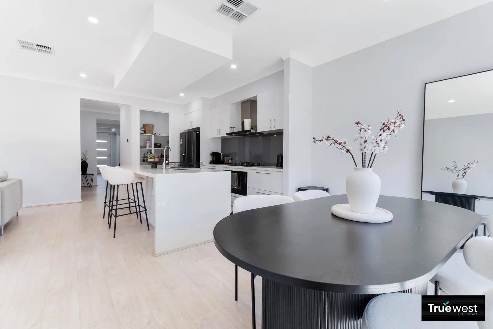 Additional image 11 of 12 Friesian Street, Bonnie Brook VIC 3335