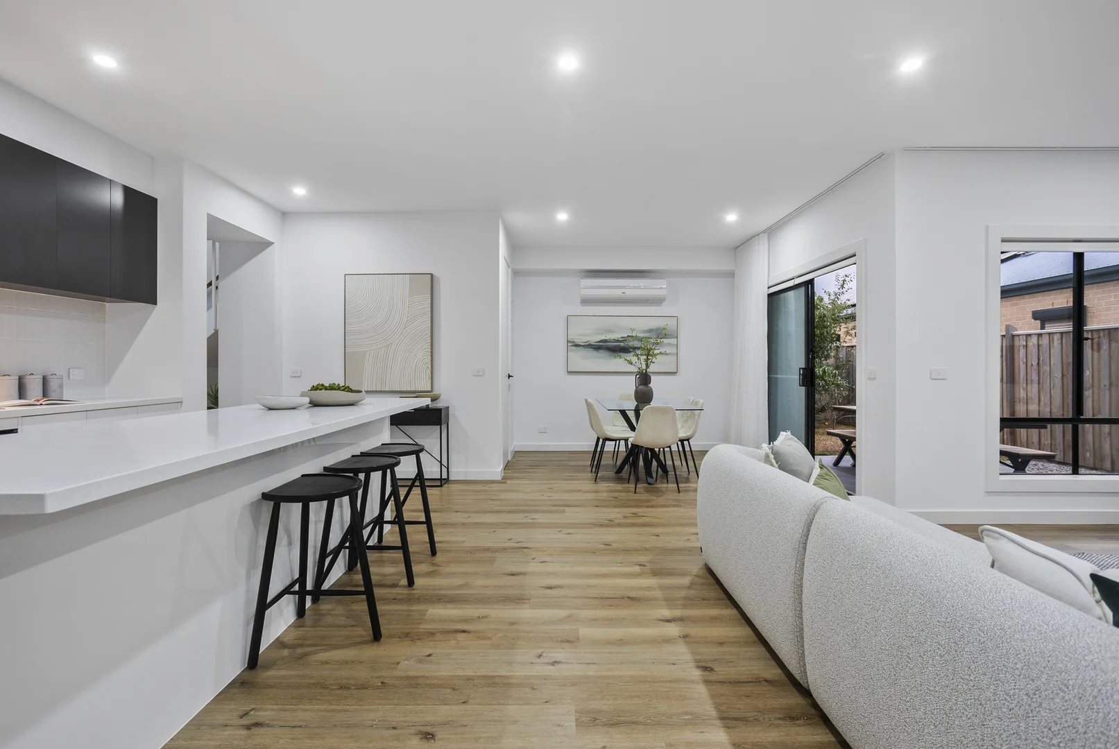 Additional image 10 of 2 Peat Avenue, Thornhill Park VIC 3335