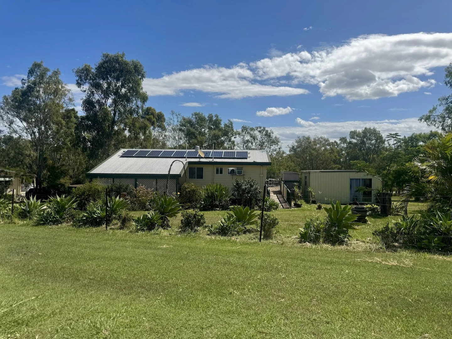 8 Walter Court, Glenore Grove QLD 4342