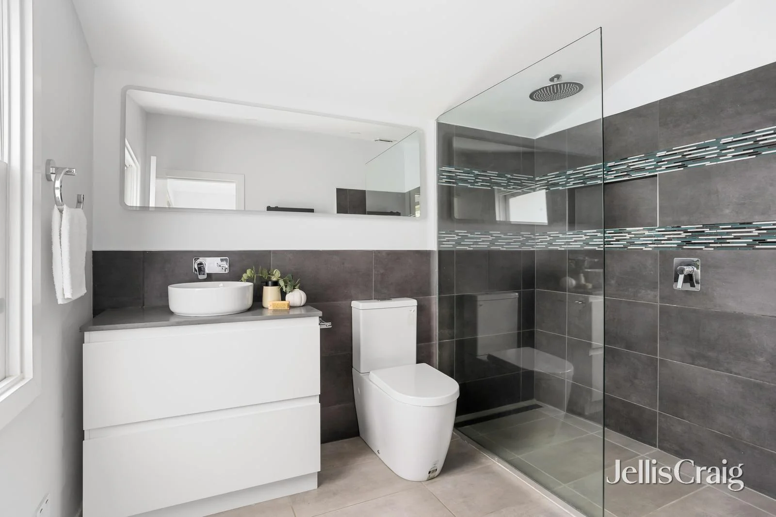 Additional image 6 of 39 Shakespeare Grove, Heidelberg Heights VIC 3081