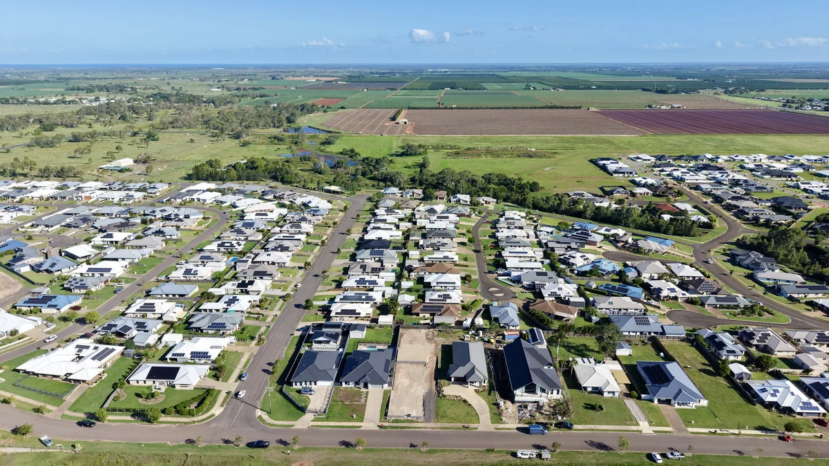 Additional image 3 of 64 Sienna Boulevard, Ashfield QLD 4670