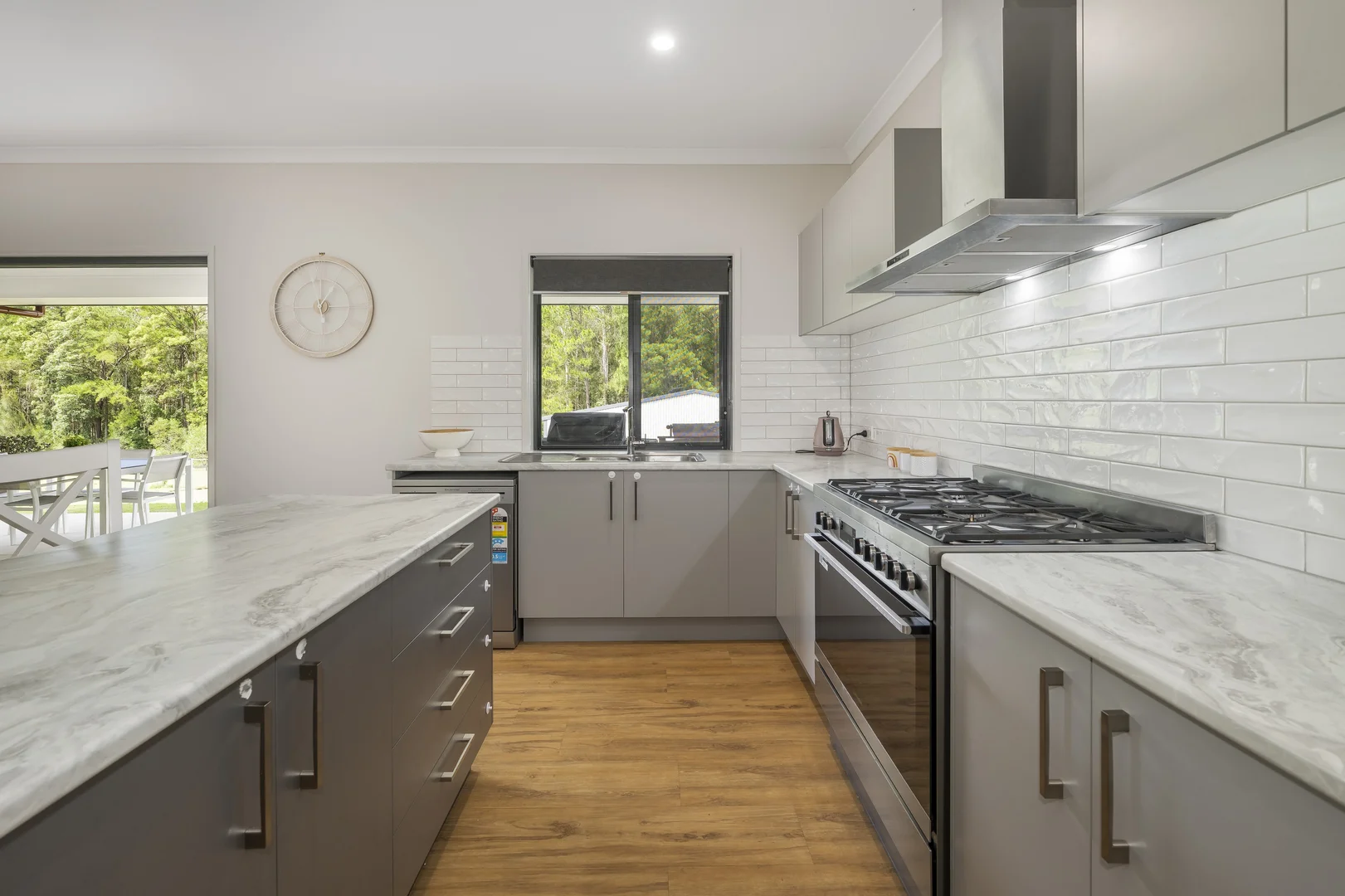 Additional image 3 of 9 Twin Oaks Court, Woodford QLD 4514