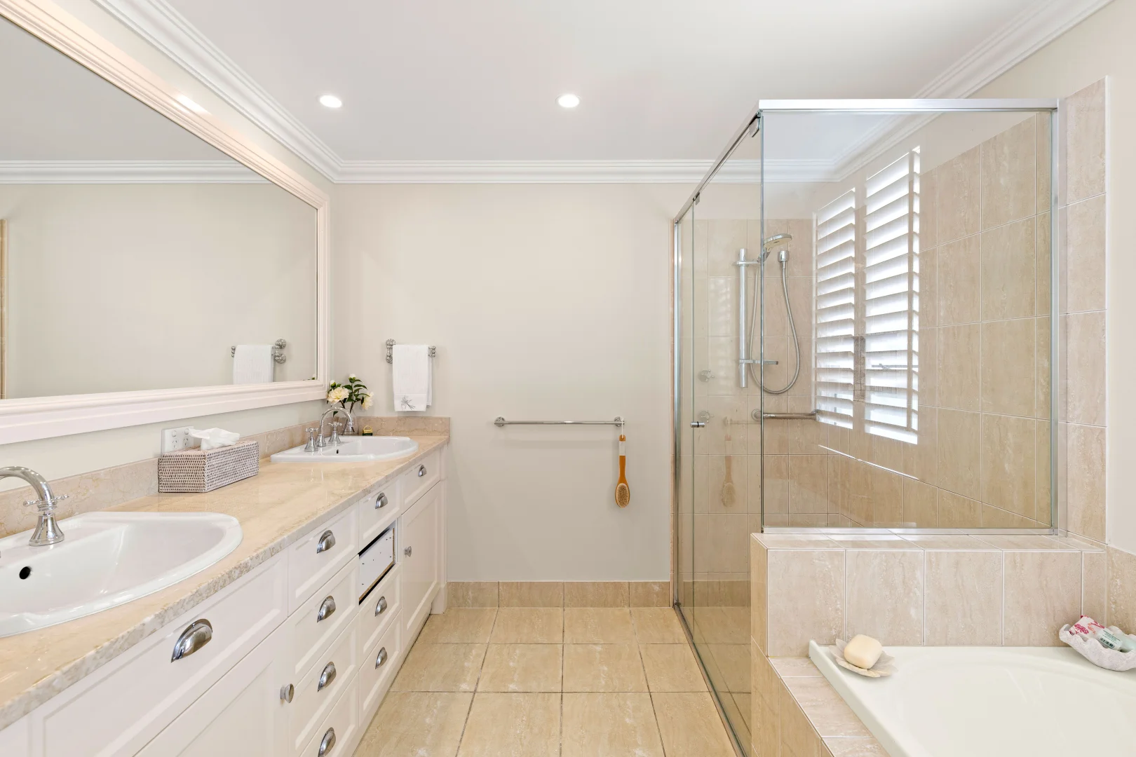 Additional image 19 of 803/212 Marine Parade, Labrador QLD 4215