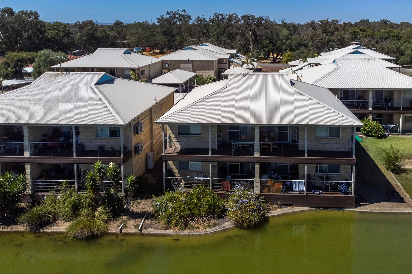 Lakes Crescent, South Yunderup WA 6208