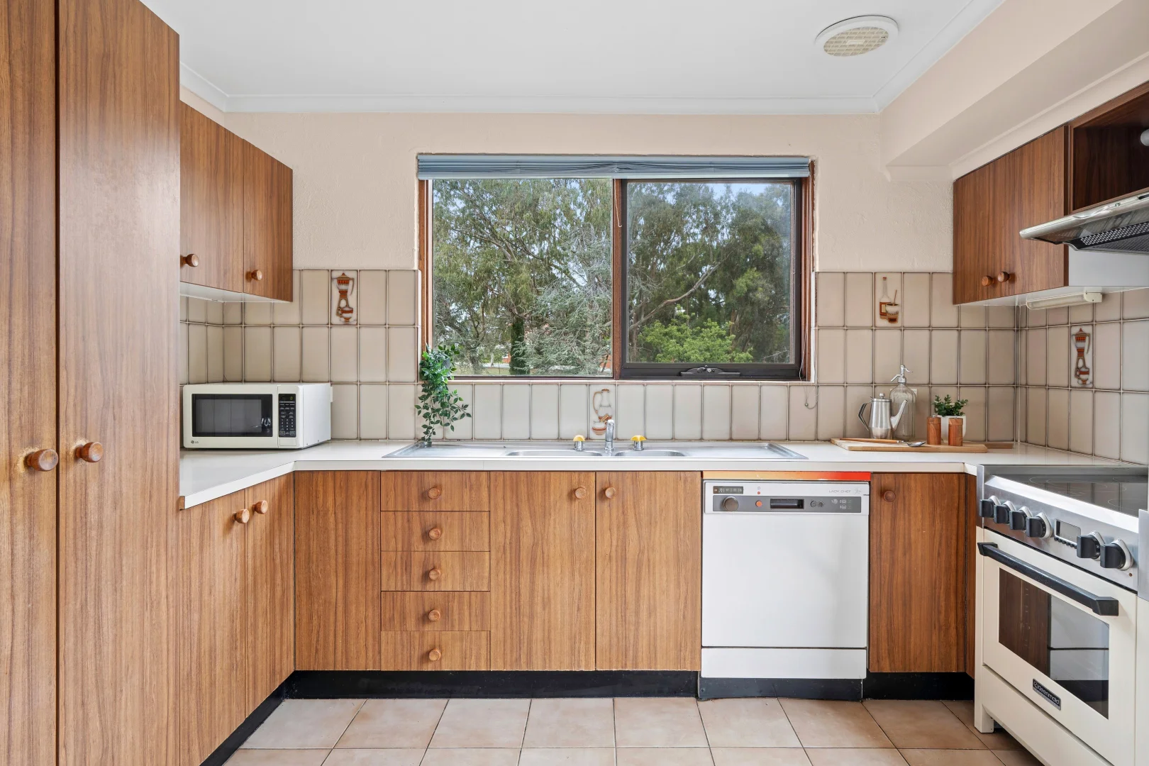 Additional image 9 of 11/14 Currie Crescent, Kingston ACT 2604