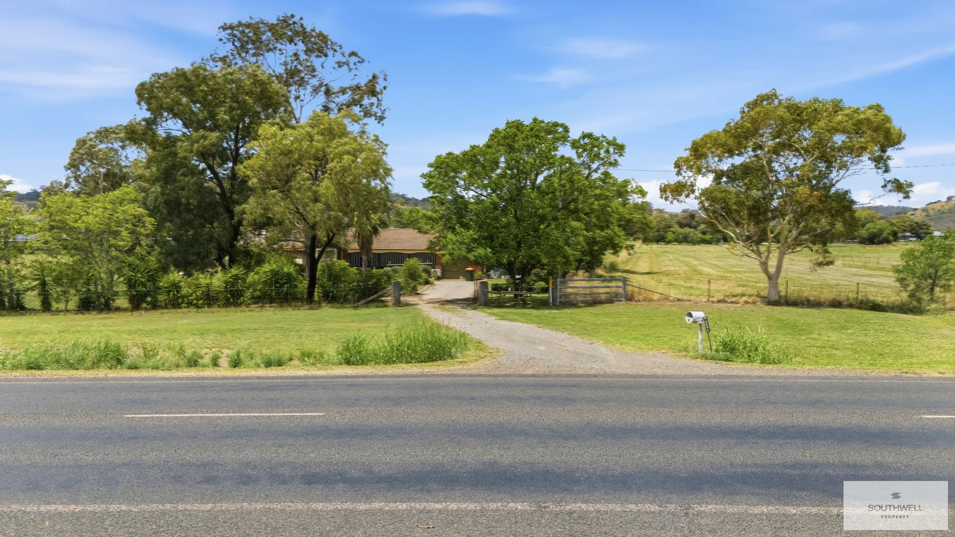 Additional image 8 of 238 Forest Road, North Tamworth NSW 2340