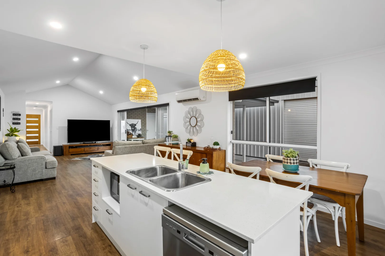 Additional image 3 of 6 Saintly Crescent, Beaudesert QLD 4285