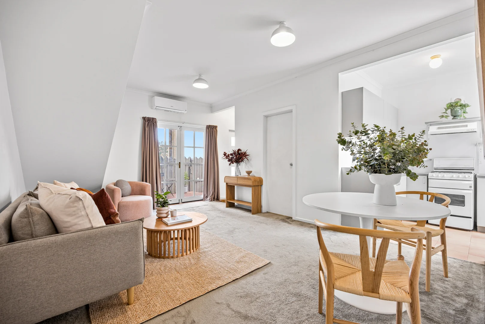 Additional image 2 of 1/7 Buckland Street, Travancore VIC 3032