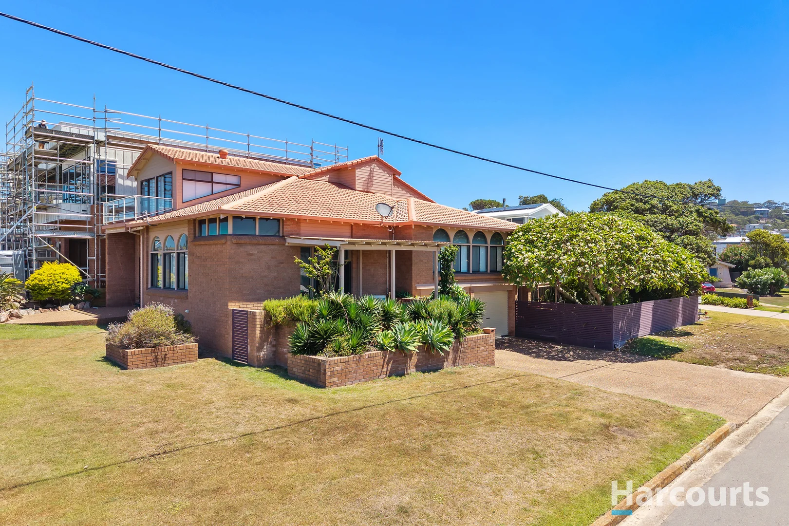 Additional image 22 of 19 The Esplanade, Caves Beach NSW 2281