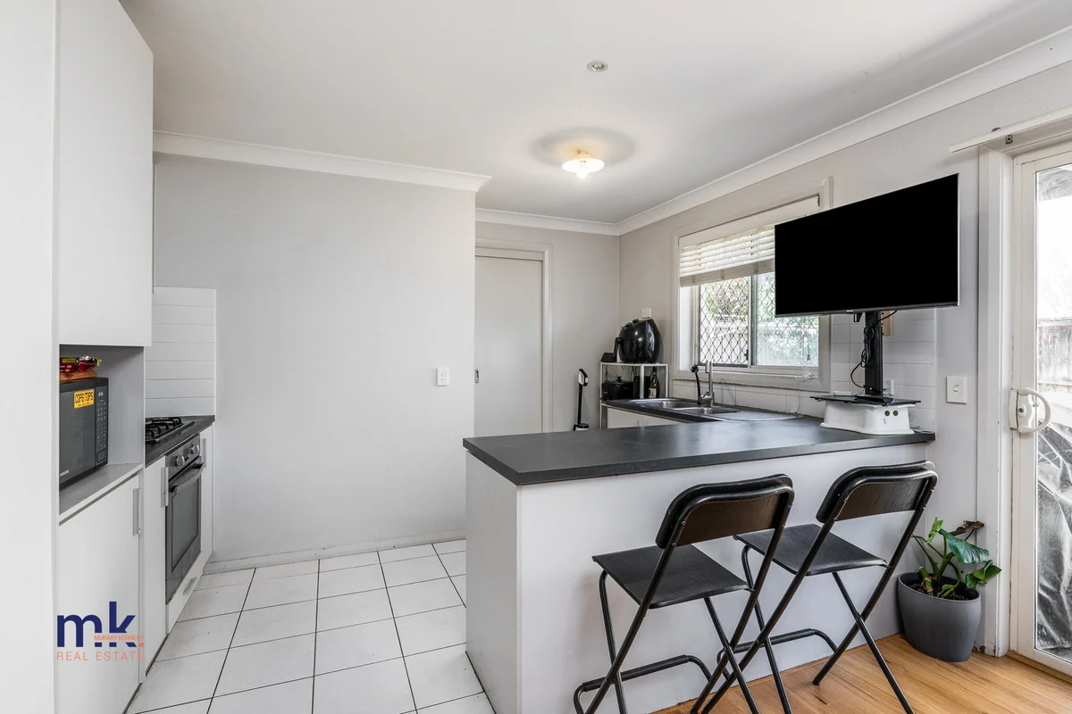 Additional image 3 of 2 Northampton Drive, Glenfield NSW 2167