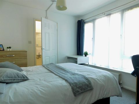 Cossack Green, Southampton SO14, Room to rent