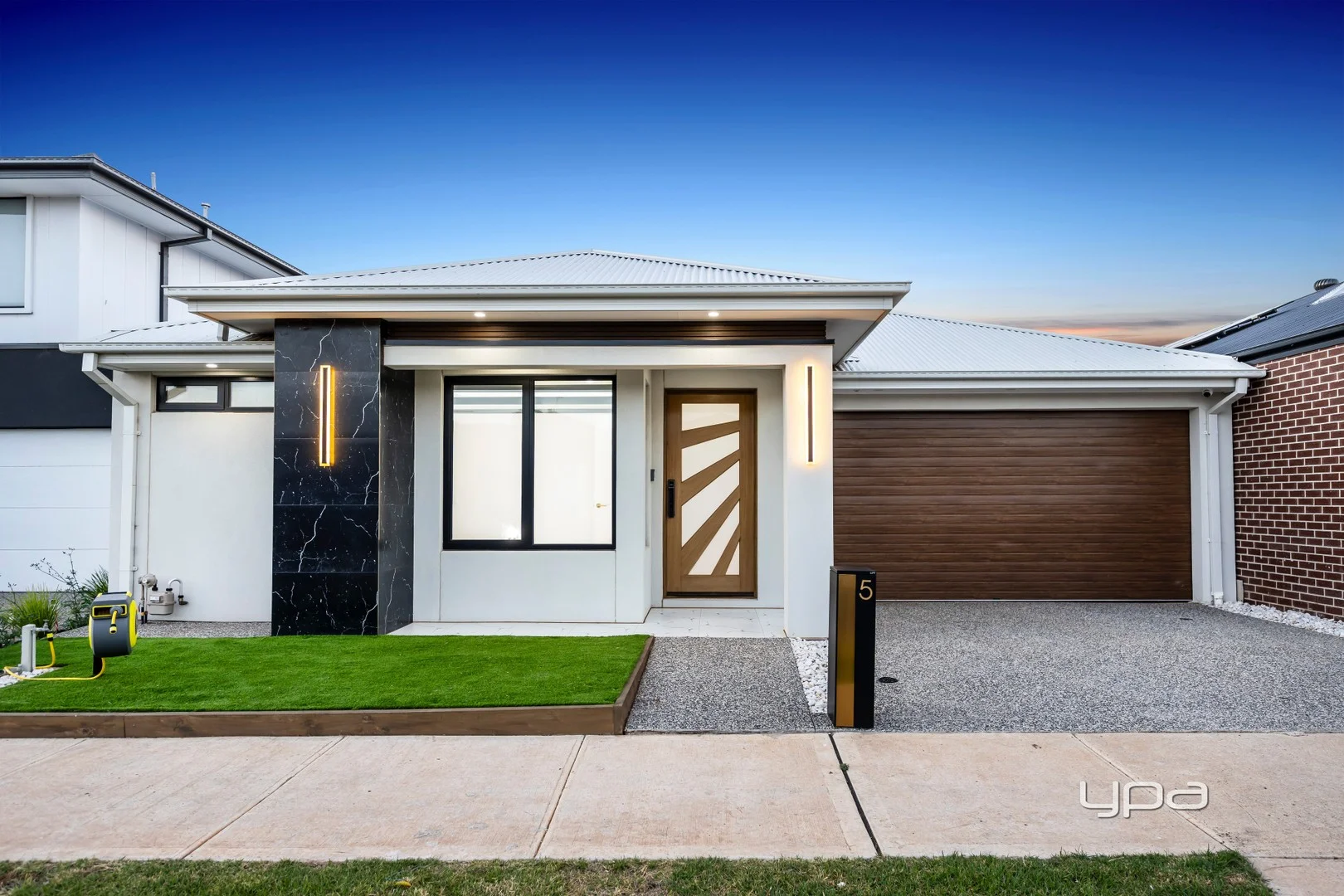 5 Ashfordby Street, Bonnie Brook VIC 3335