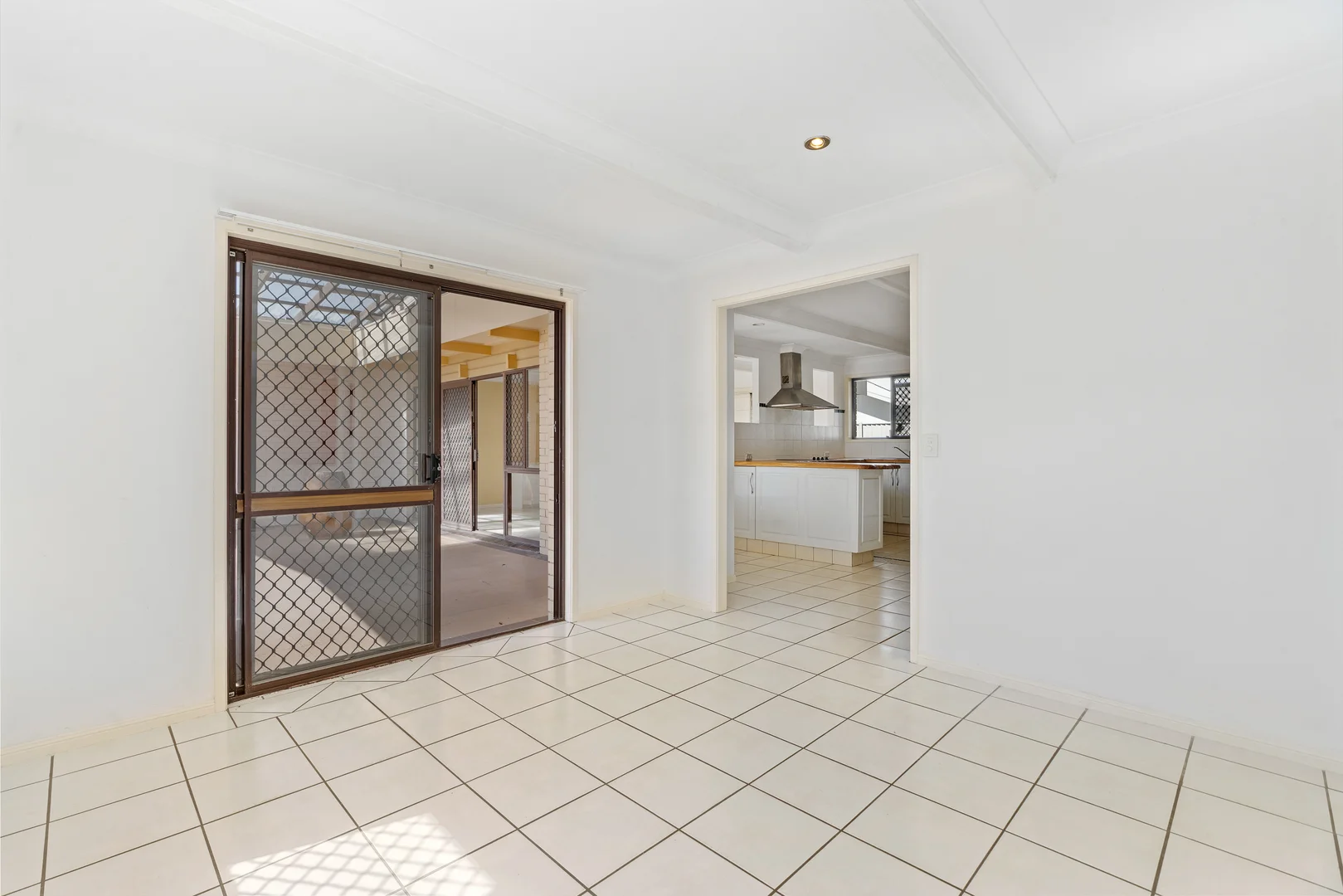 Additional image 10 of 84 Nineteenth Avenue, Palm Beach QLD 4221