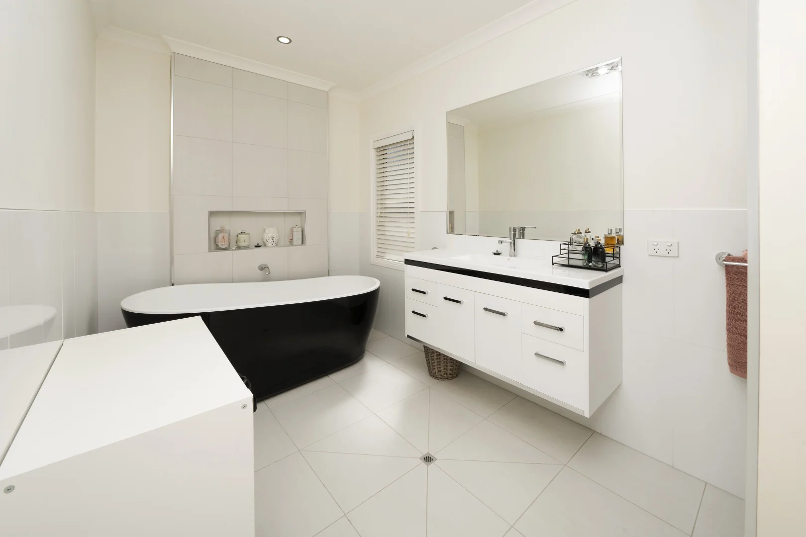 Additional image 20 of 183 McCallum Street, Swan Hill VIC 3585