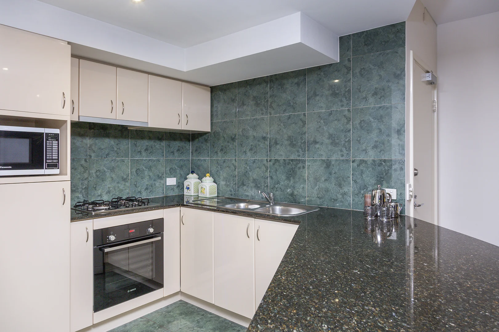 Additional image 4 of 18/19 Bowman St, South Perth WA 6151