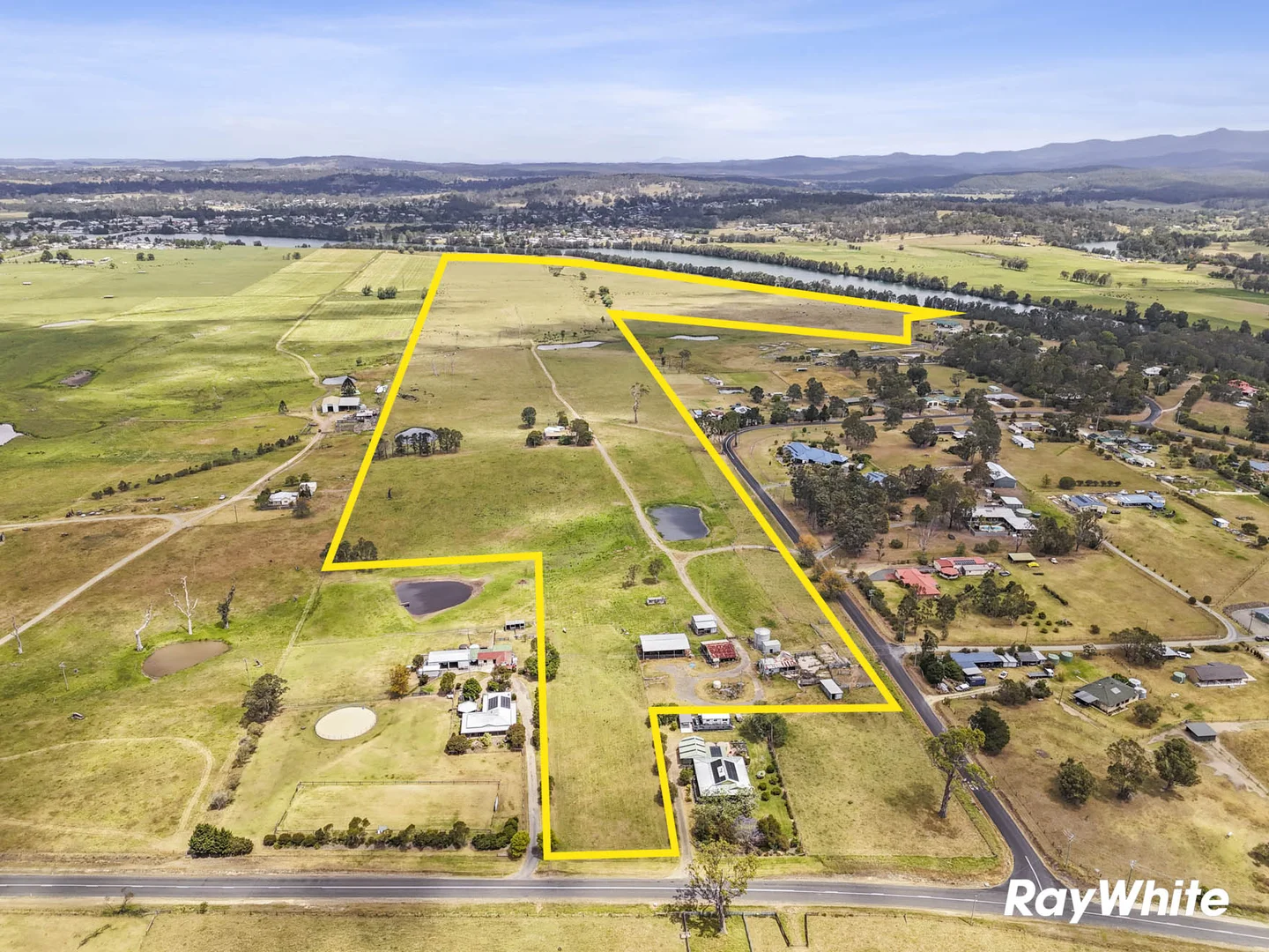 Additional image 27 of 8 Glenduart Grove, Moruya NSW 2537