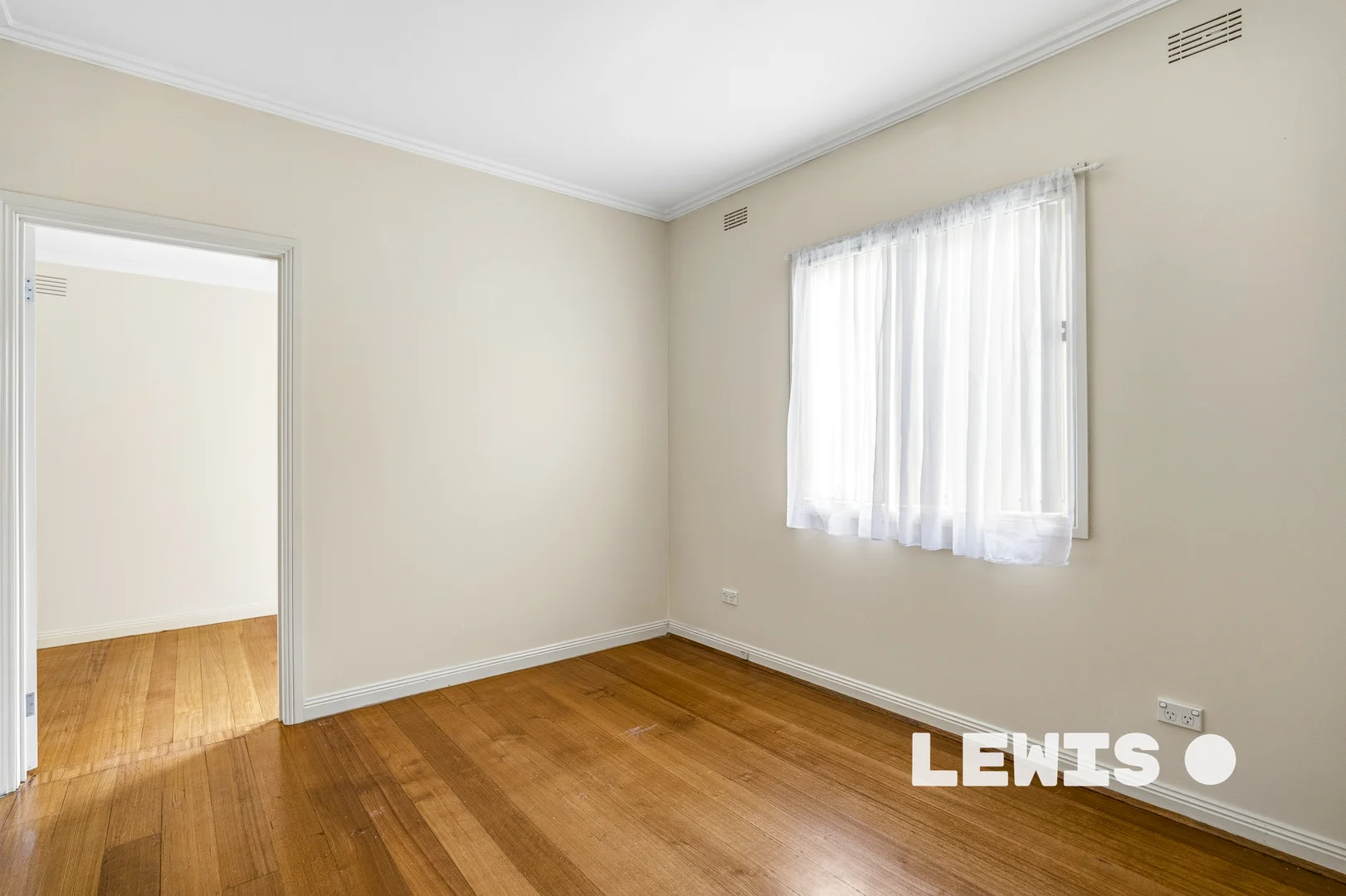 Additional image 6 of 1/32 Euroa Avenue, Sunshine North VIC 3020