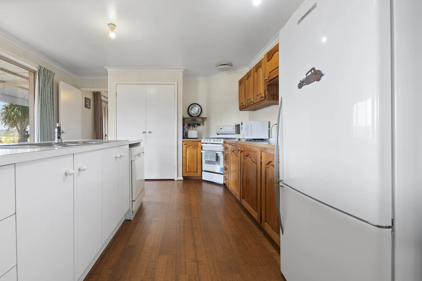 Additional image 5 of 77 Lewis Road, Heathcote VIC 3523