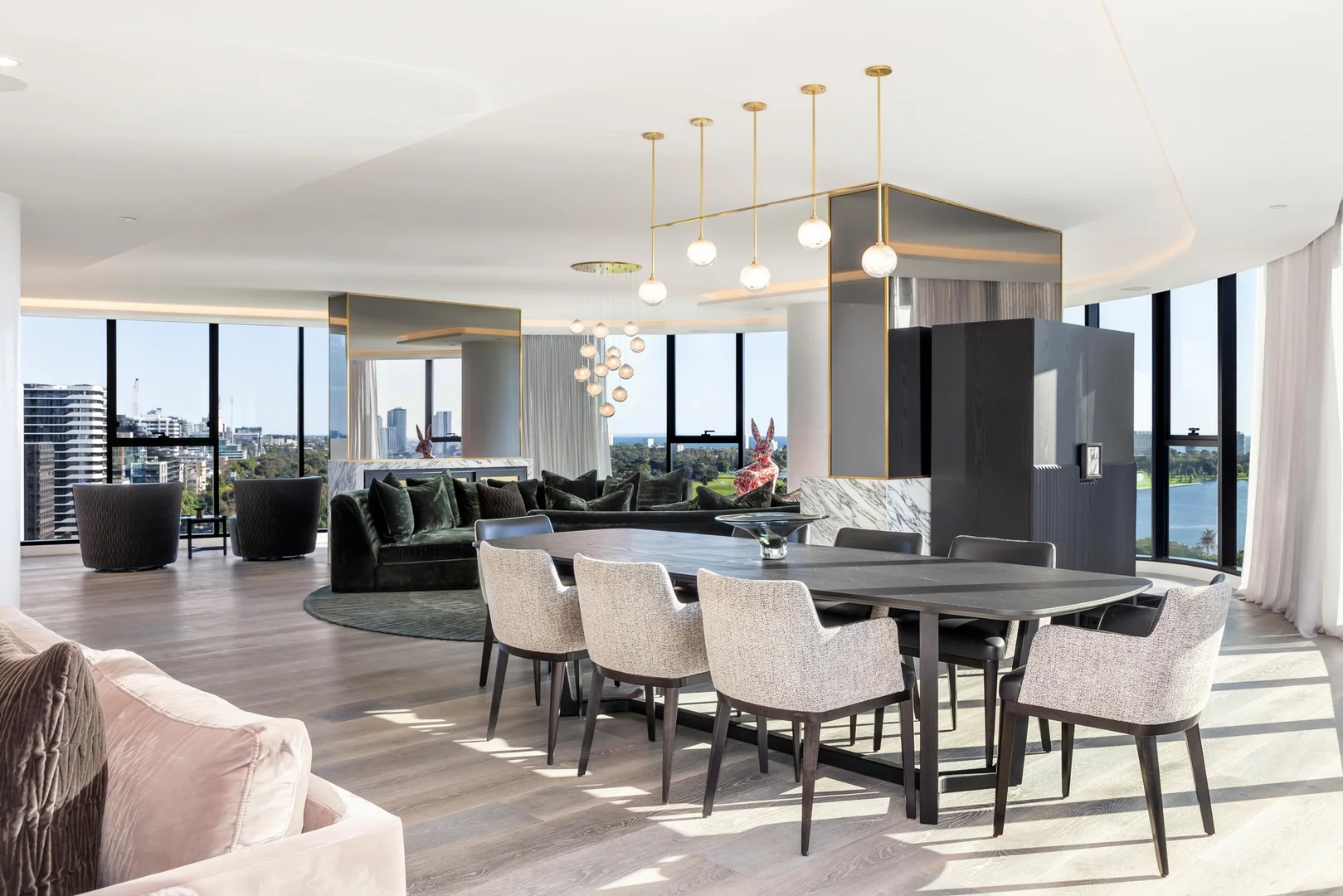 1405/8 Bowen Crescent, Melbourne VIC 3004