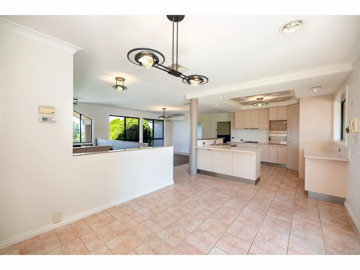 Additional image 9 of 16 Janette Court, Lavington NSW 2641
