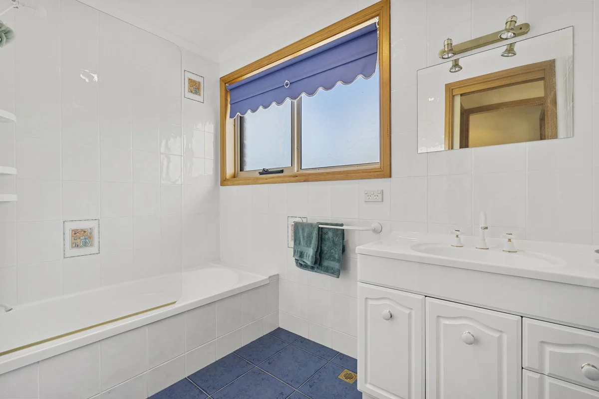 Additional image 25 of 18 Esplanade, Swansea TAS 7190