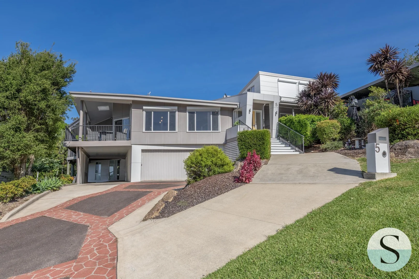 Additional image 32 of 5 Imperial Close, Floraville NSW 2280