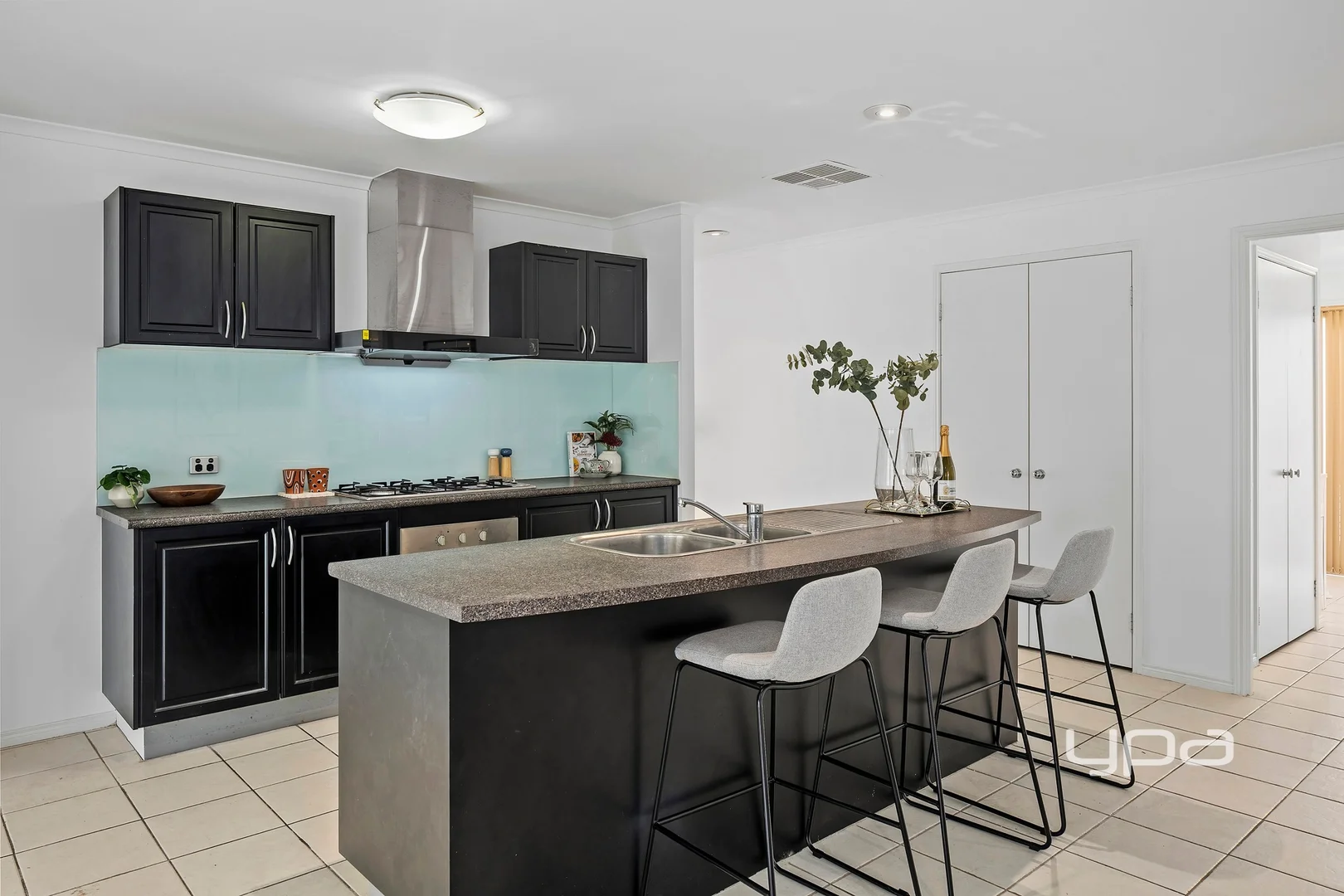 Additional image 13 of 2 Manly Court, Taylors Hill VIC 3037