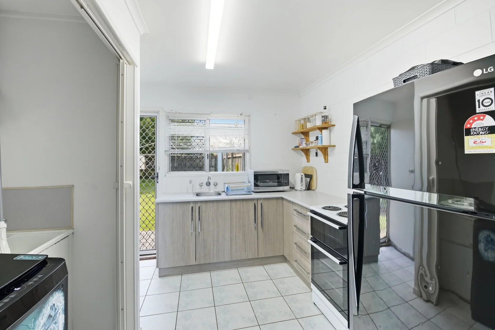 Additional image 2 of 2/4 Graves Street, North Mackay QLD 4740