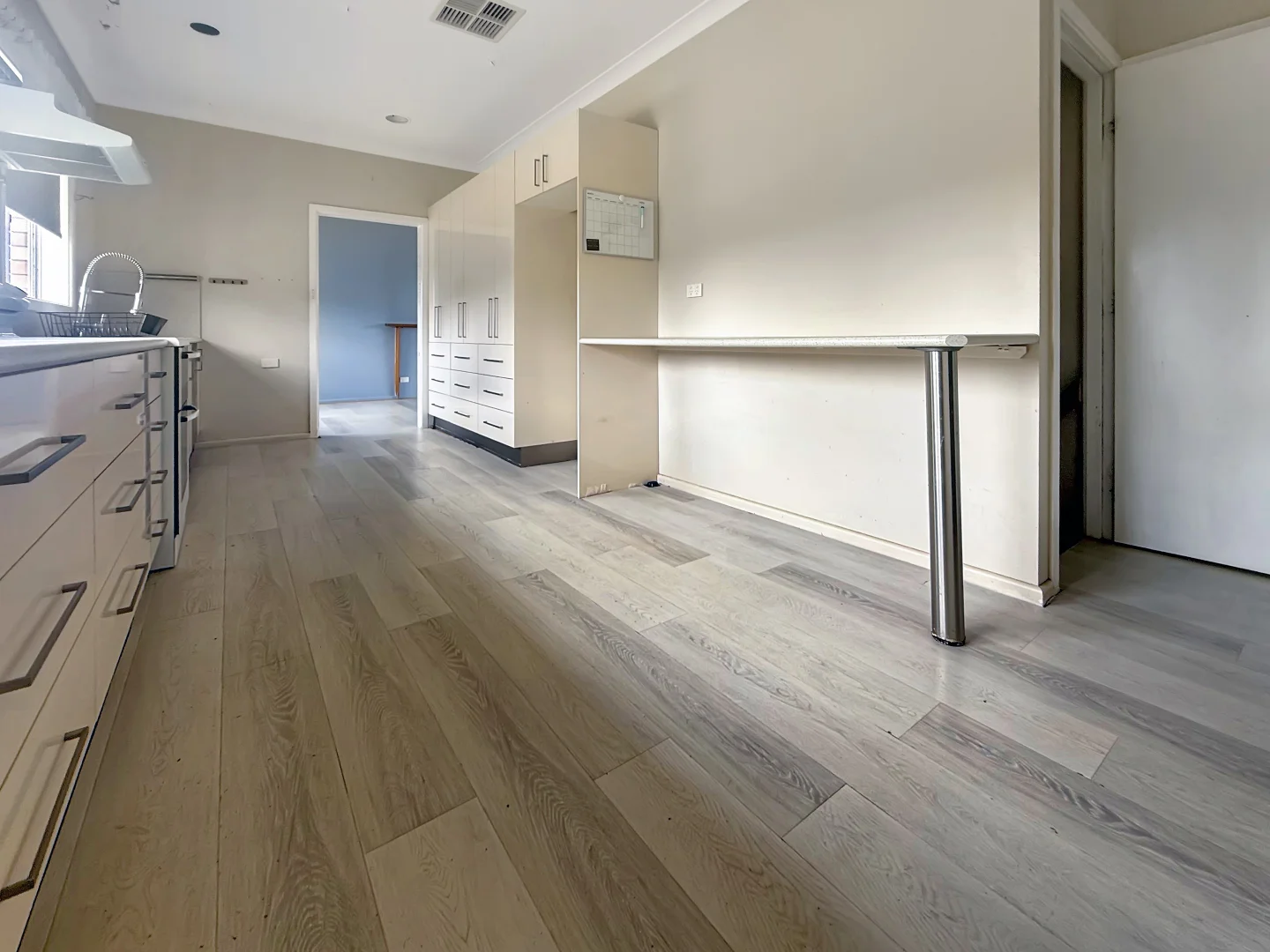 Additional image 5 of 16 Evans Parade, Parkes NSW 2870