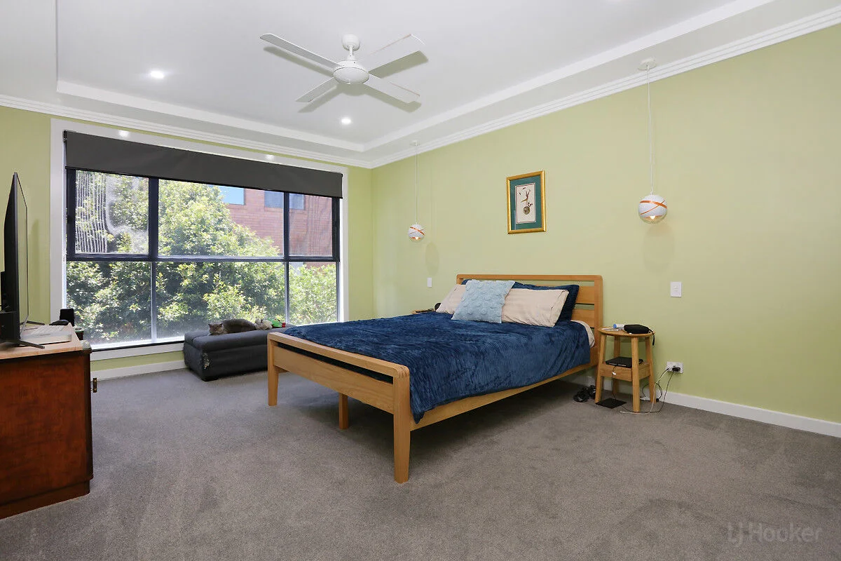 Additional image 14 of 2/49 Milton Avenue, Paradise Point QLD 4216