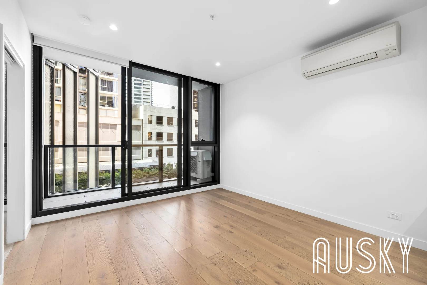 Additional image 2 of 717/25 Coventry Street, Southbank VIC 3006