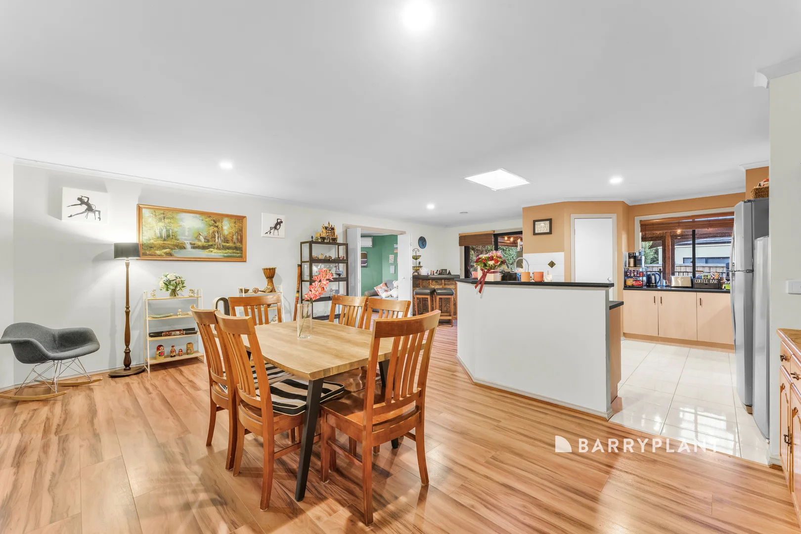 Additional image 6 of 4 Burgundy Way, Narre Warren South VIC 3805