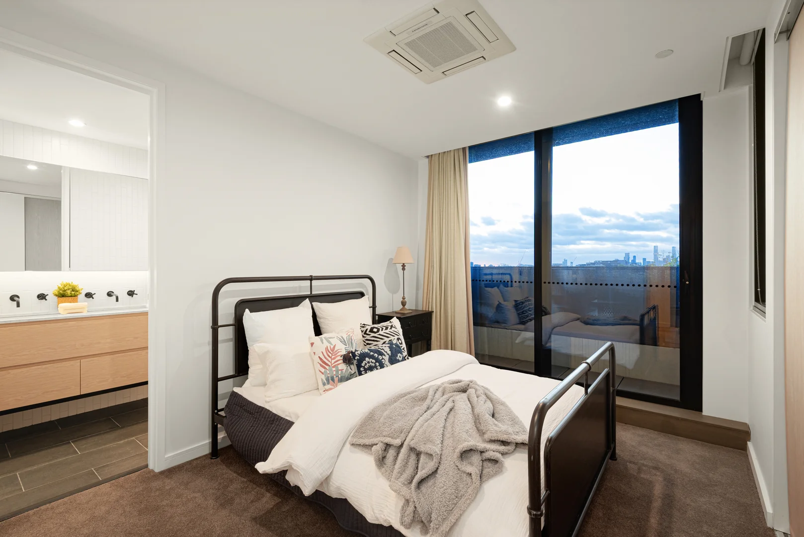 Additional image 7 of 302/7 Riversdale Road, Hawthorn VIC 3122