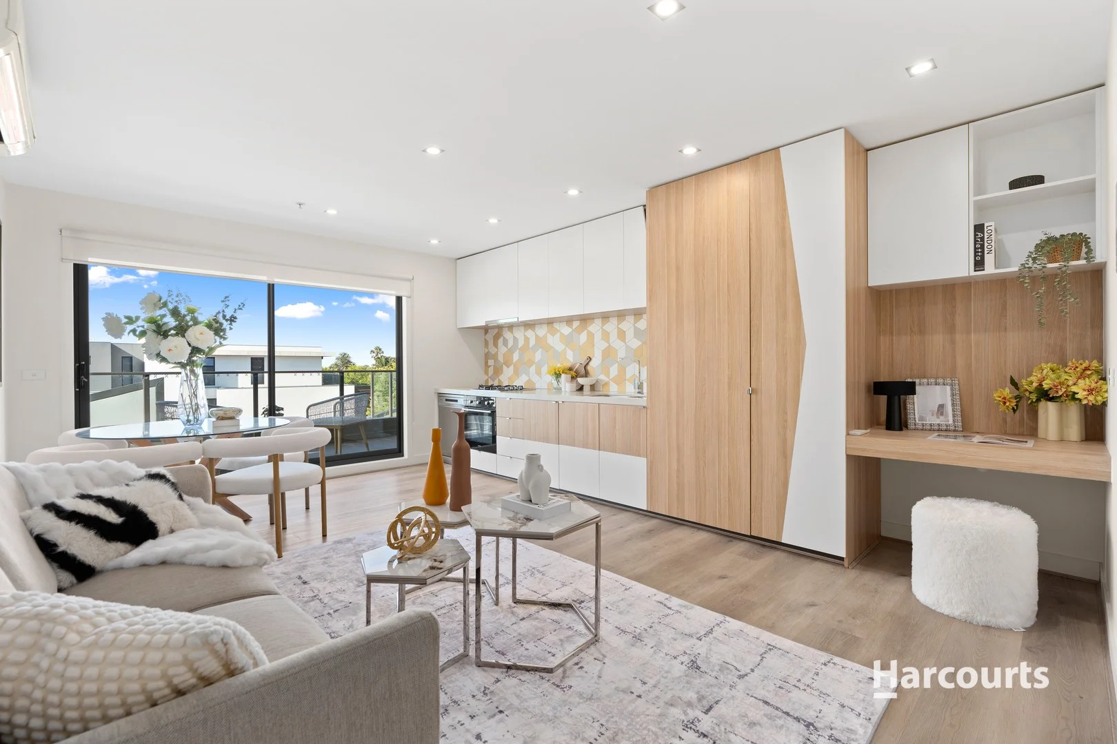 304/27 Victoria Street, Footscray VIC 3011