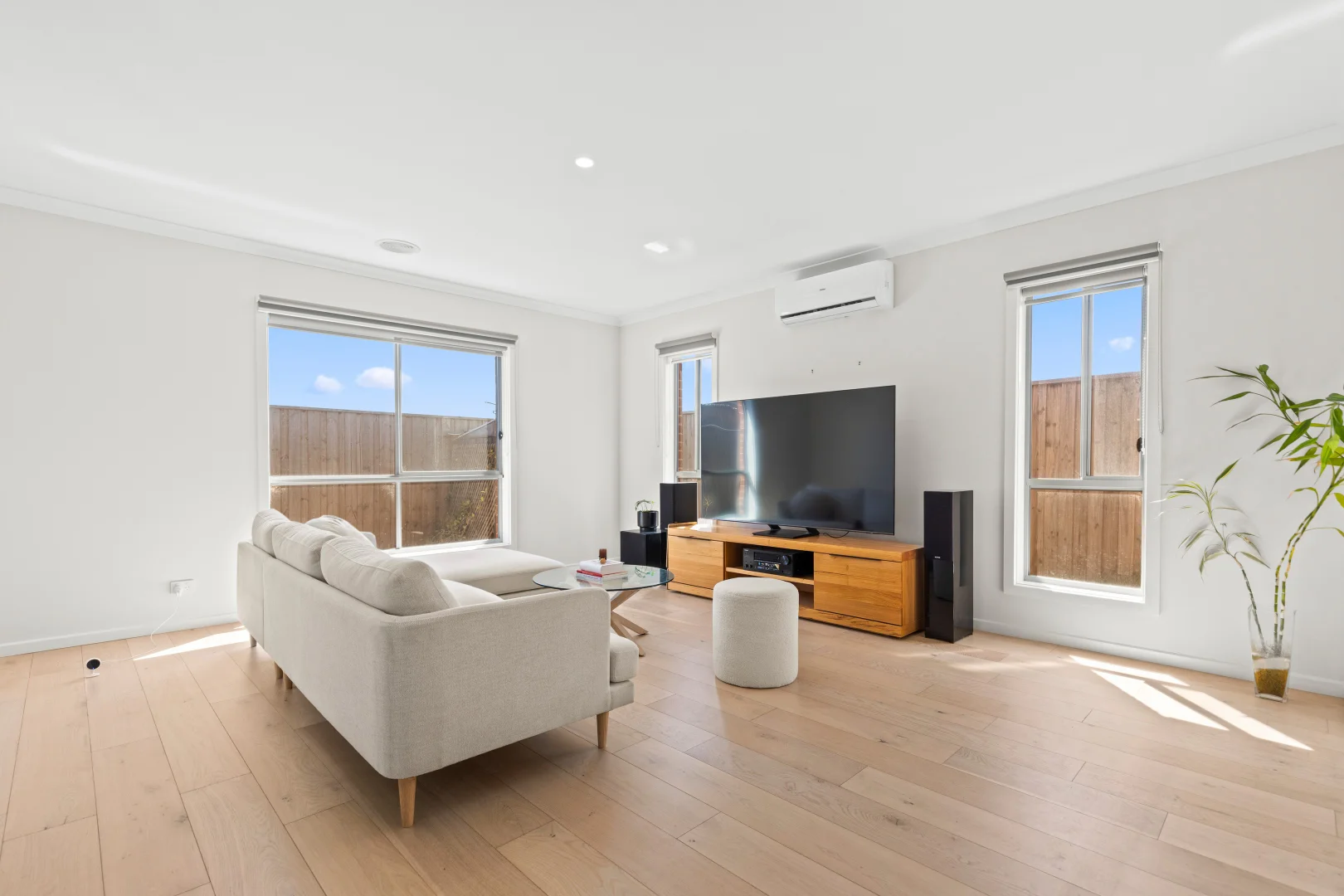 Additional image 2 of 21 Cetona Street, Fraser Rise VIC 3336