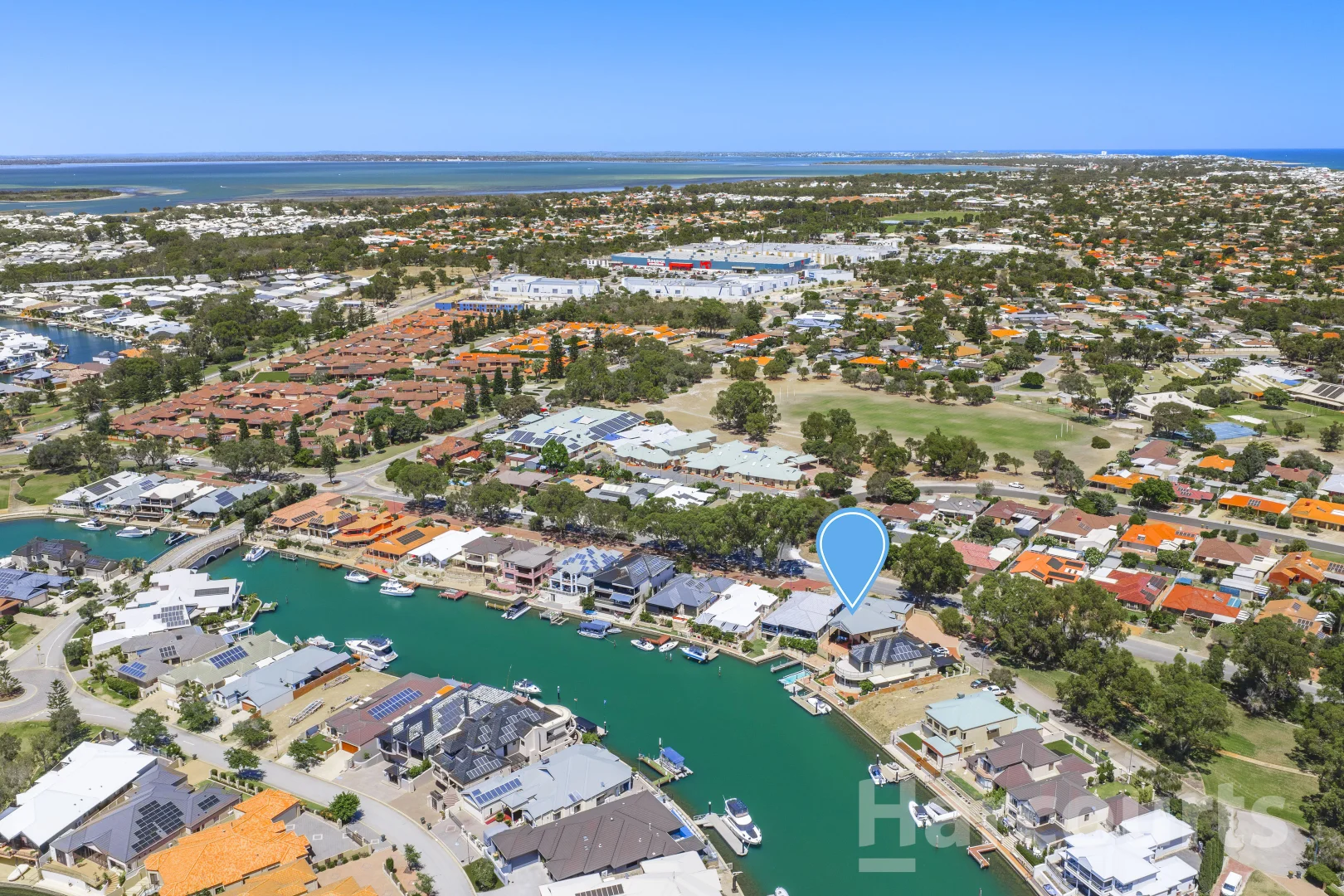 Additional image 2 of 11 Leeuwin Place, Halls Head WA 6210